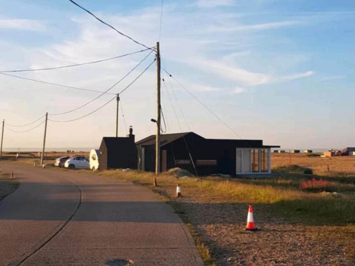 Pass The Keys Fabulous Beach Front Holiday Location Lydd Kültér fotó